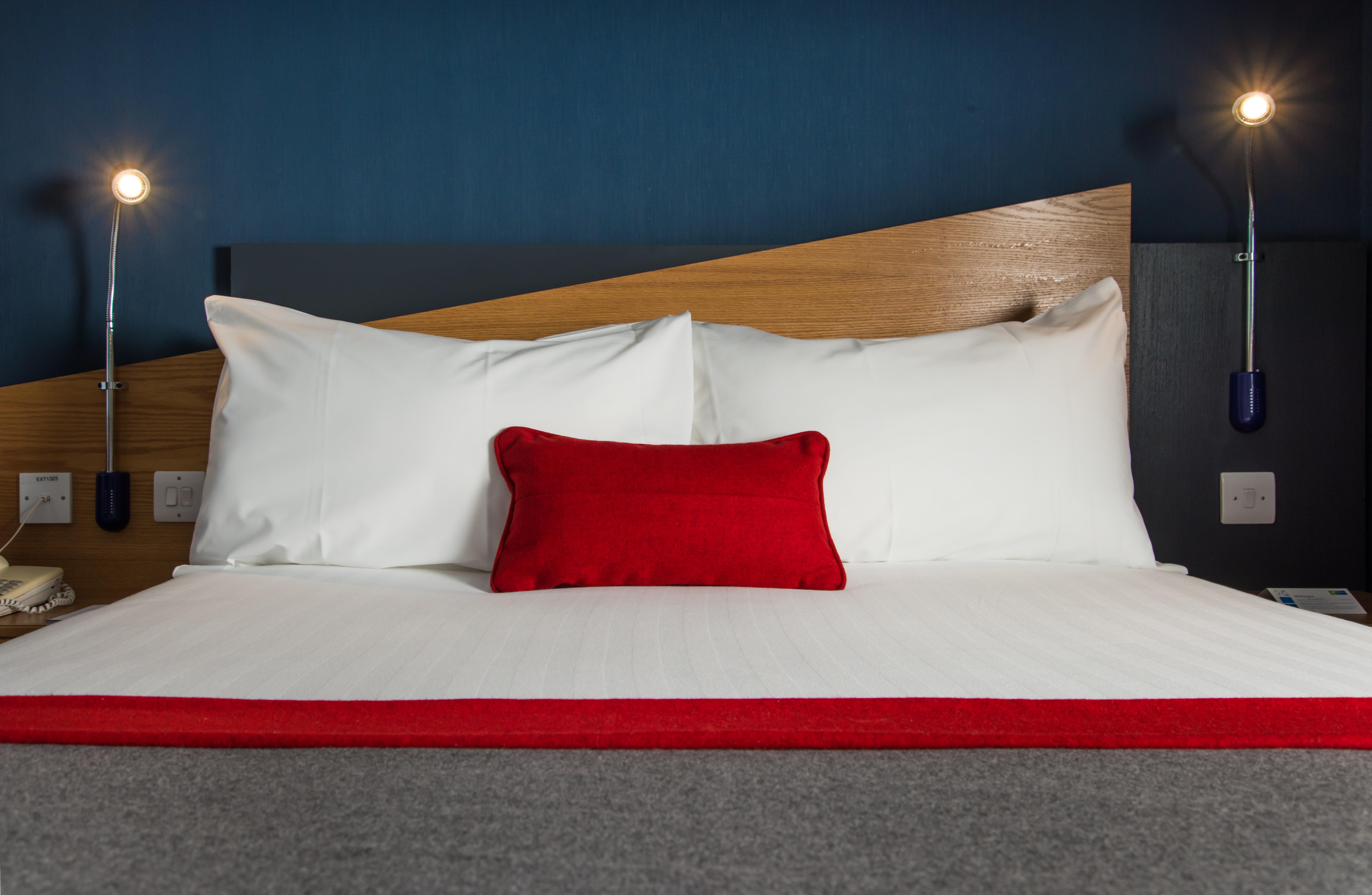 Holiday Inn Express Stoke-On-Trent By Ihg Экстерьер фото