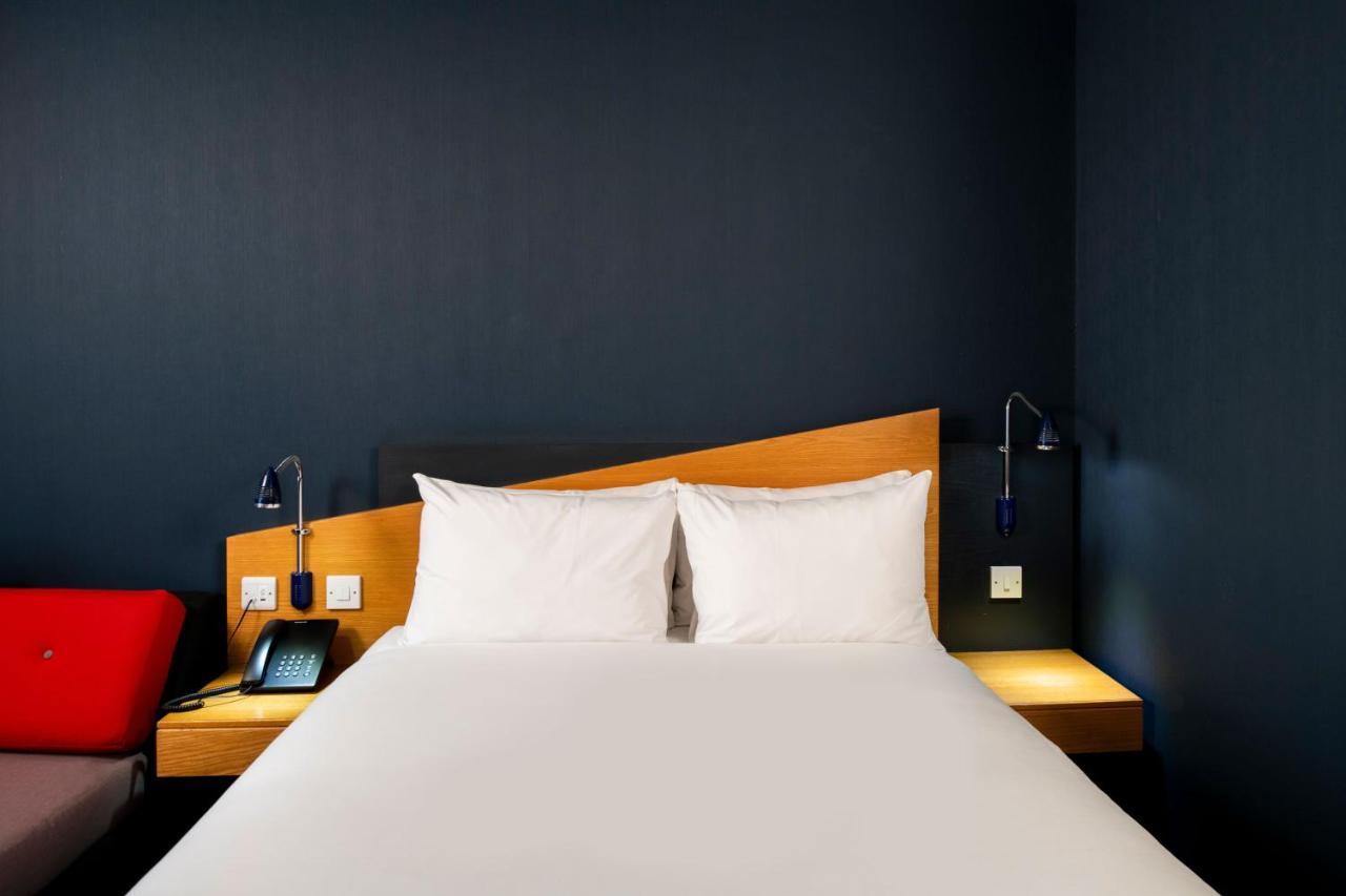Holiday Inn Express Stoke-On-Trent By Ihg Экстерьер фото