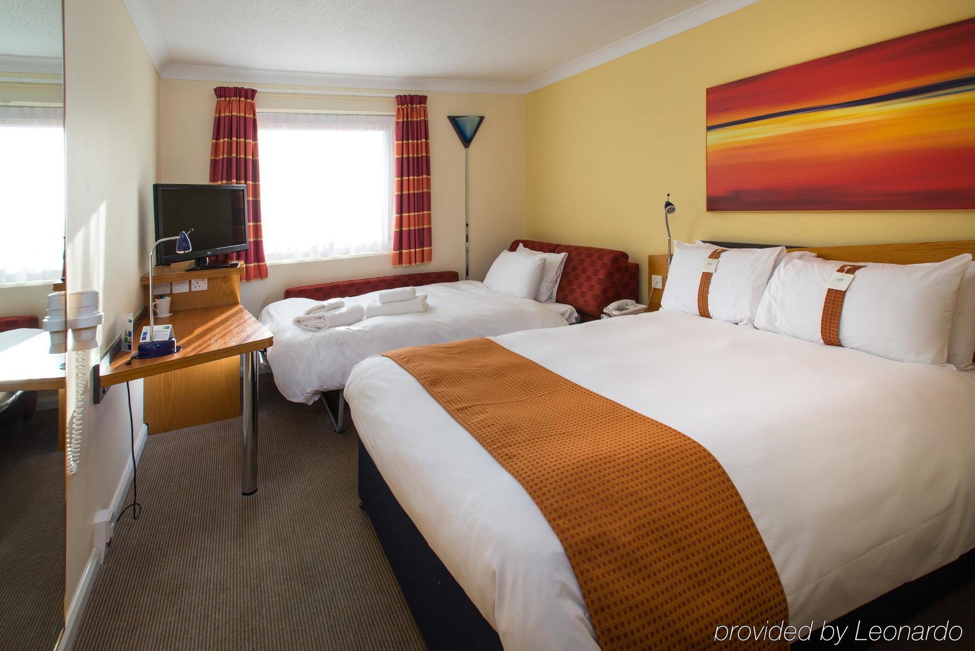 Holiday Inn Express Stoke-On-Trent By Ihg Экстерьер фото