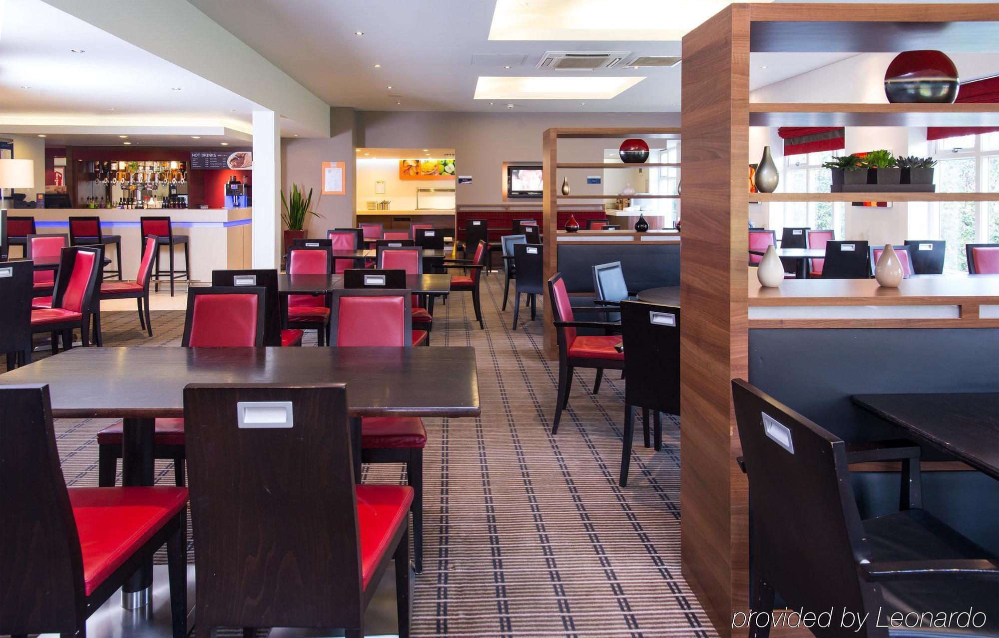 Holiday Inn Express Stoke-On-Trent By Ihg Экстерьер фото